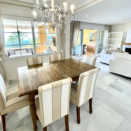 Appartement Luxury Ducado Real Hills *